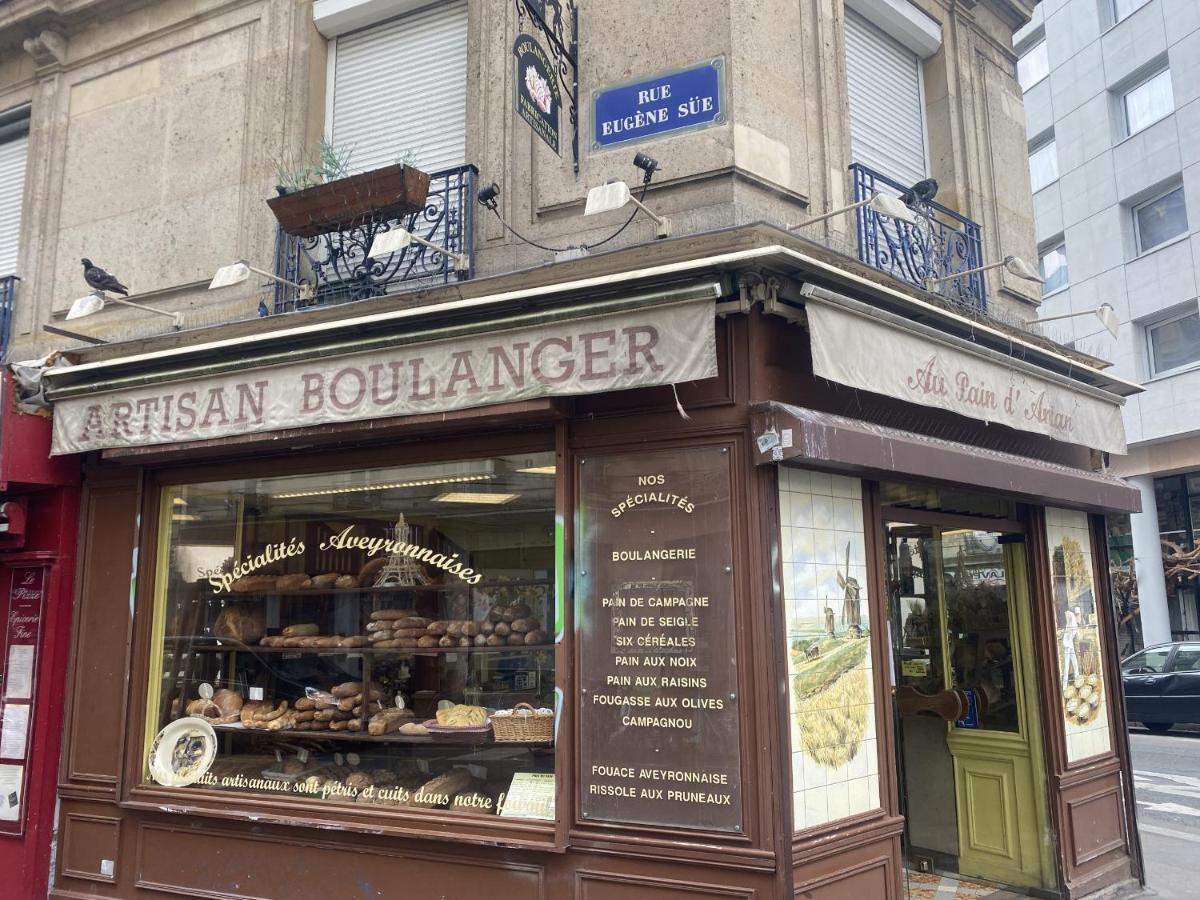 Coup de cœur à Montmartre Acomodação com café da manhã Paris Exterior foto
